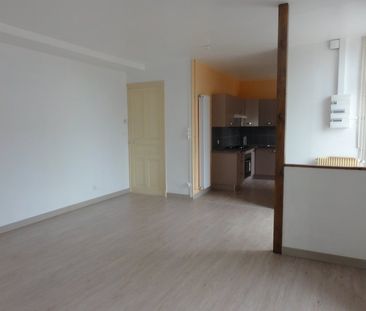 Location Appartement 4 pièces 88m² LE CREUSOT 71200 - Photo 1