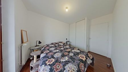 Location Appartement 4 pièces 87m² POITIERS 86000 - Photo 5