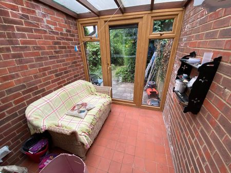 2 bedroom terraced house to rent - Photo 3