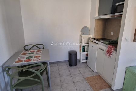 Location Appartement 1 pièce 21m² MARSEILLE 14ème - Photo 2
