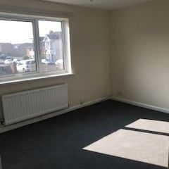 1 Bed Flat, Poole Road, SO19 - Photo 1