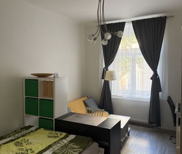 Pronájem bytu • 42 m² bez realitkySlovinská, Praha - Vršovice - Photo 1