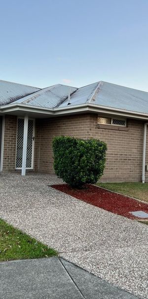 2/25 Alabaster Drive, 4133, Logan Reserve Qld - Photo 1