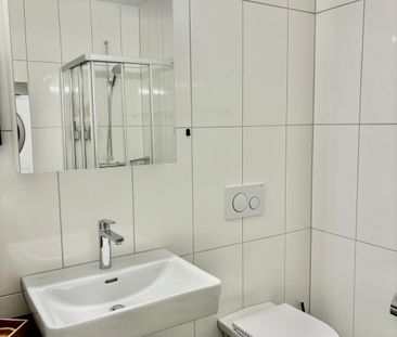 Moderne, möblierte 1.5-Zimmerwohnung in Kriens mit Balkon - Foto 2