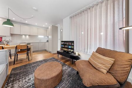 Edwards Mews - Photo 3