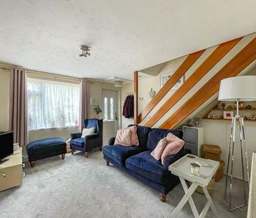 2 bedroom terraced house to rent - Photo 2