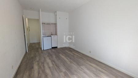 Appartement Nantes 1 Pièce(s) 22.98 M2 - Nantes - Boulevard Jules Verne - Place De Parking - Photo 4