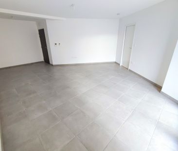 Résidence Carré des Sacres, appartement de type 2 de 56.90 m2 avec ... - Photo 3