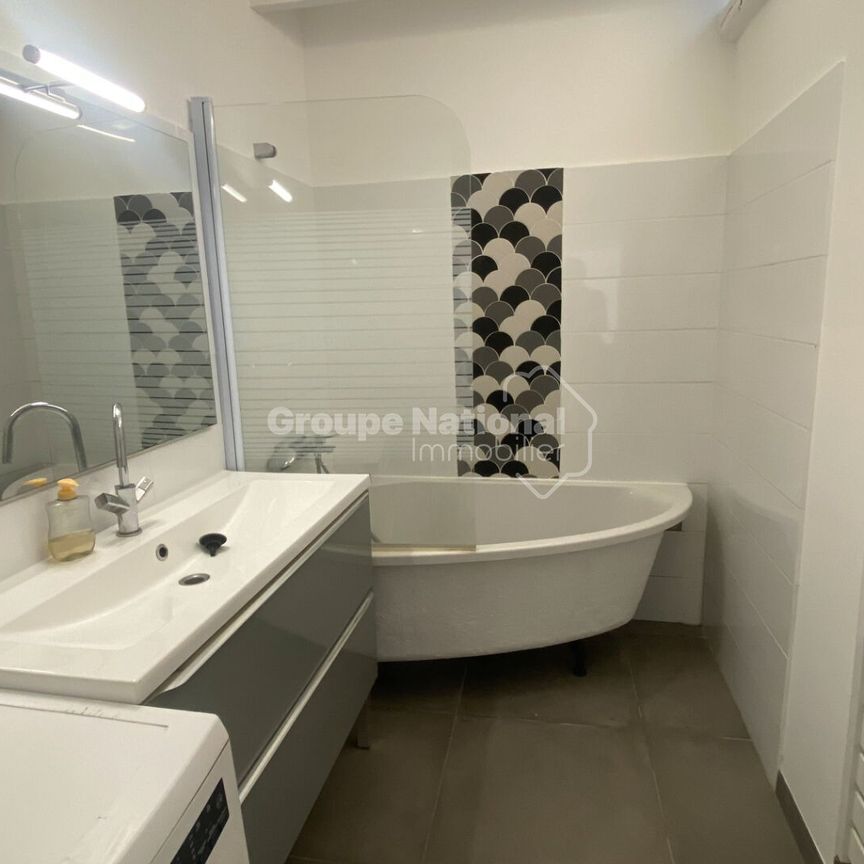 NIMES - QUARTIER RÉVOLUTION/FONTAINE, - Photo 1