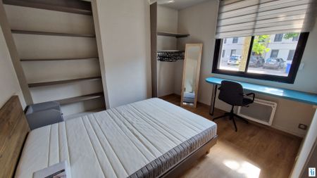 Location Appartement DEVILLE LES ROUEN - Photo 4
