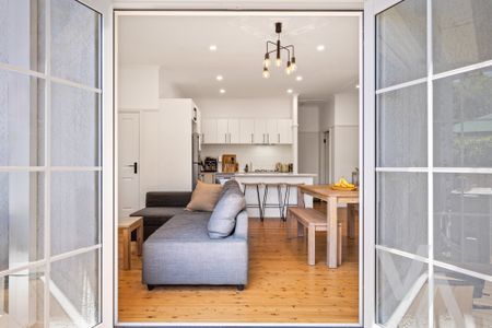 37 Steel Street, Hamilton NSW 2303 - House For Rent | Domain - Photo 2