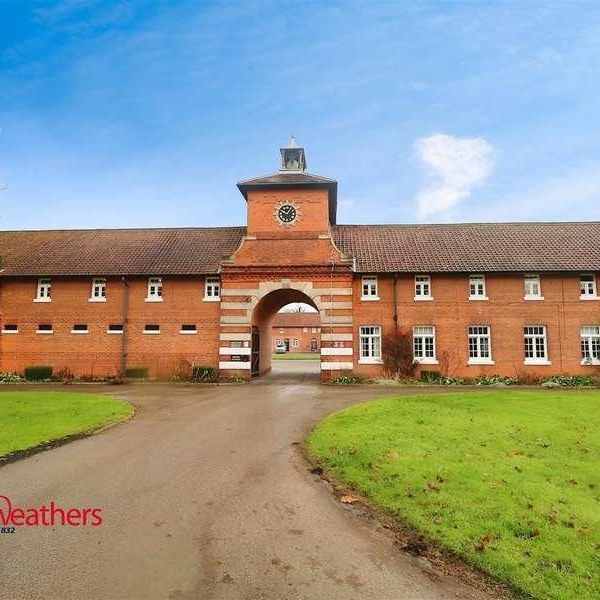 Horseshoe House, Wiseton Stables, Doncaster, DN10 - Photo 1