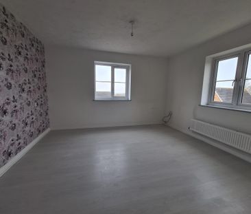 Kingfisher Drive, Harwich - Photo 5