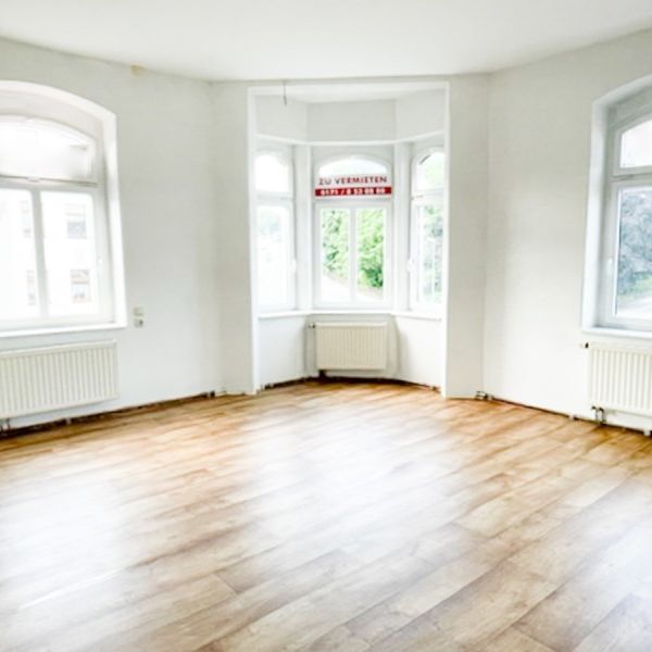 Neu renovierte Wohnung in einem denkmalgeschützten Mehrfamilienhaus! - Photo 1