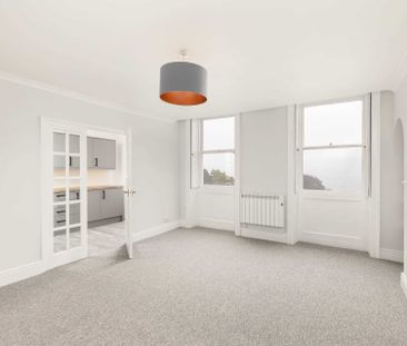 Camden Crescent - Photo 3