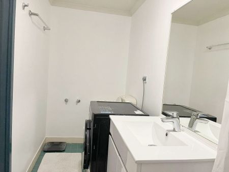 Renovated, Fully Furnished Apartment for Two Persons with High-Speed Wifi - Photo 3