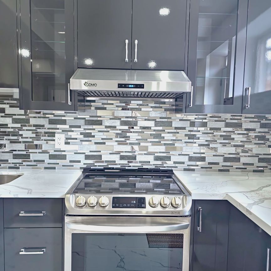 For Lease - 57 Blenheim Circle Unit# BSMT, Whitby, Ontario - Photo 1
