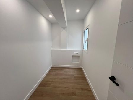 2 Bed Flat / Apartment to Rent - Photo 2