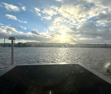 Redbridge Quay - Photo 1