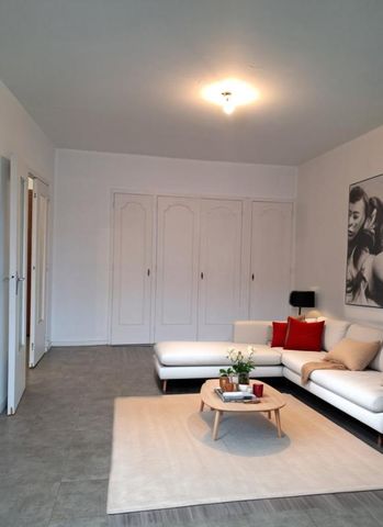 APPARTEMENT T2 - 18 PLACE JEAN MOULIN - GRENOBLE - Photo 2