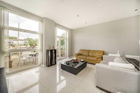 4 bedroom house to rent - Photo 2