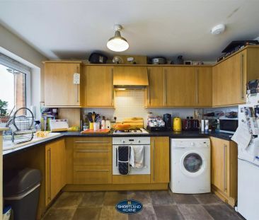 Thackhall Street, Coventry - Photo 5