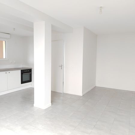 Location Appartement 1 Pièce 31 m² - Photo 3