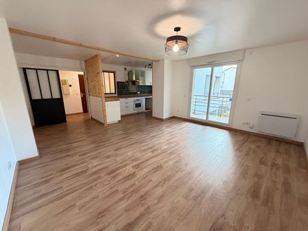 Location Appartement 3 pièces 68m² - Photo 4