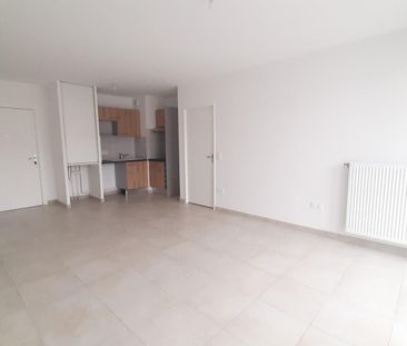 location Appartement T3 DE 56.95m² À MONDONVILLE - Photo 3