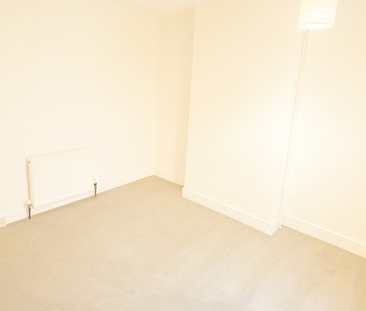 Flaxpiece Road, Clay Cross, Chesterfield, S45 9HB - Photo 6