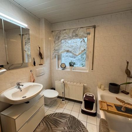 Helle 2-Zimmer-Erdgeschosswohnung in Gera - Photo 3