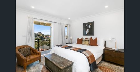 Neutral Bay beauty | Curated style x harbour views - Photo 4