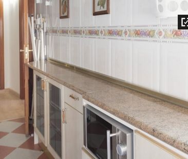 madrid, Community of Madrid 28025 - Photo 6