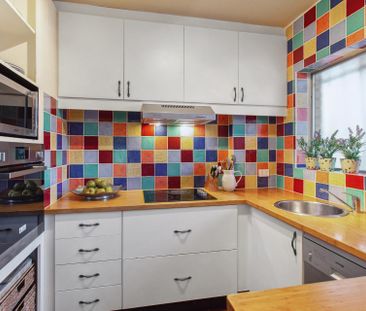 STUNNING 2x1 FULLY FURNISHED APARTMENT - Photo 1