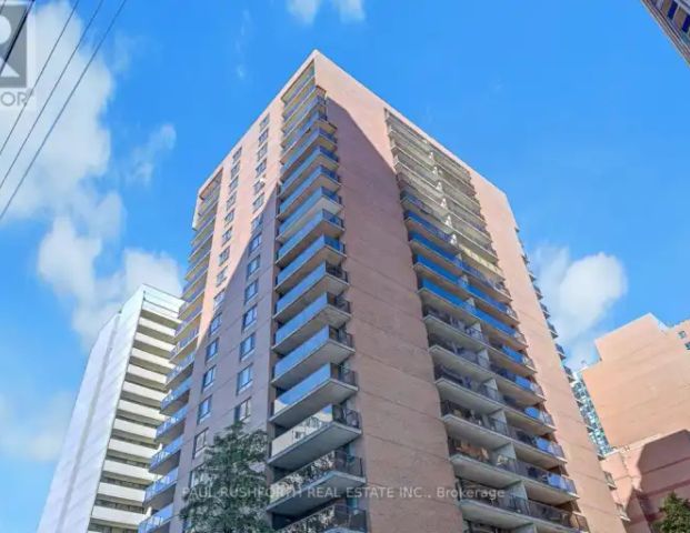 1703 - 475 LAURIER AVENUE W | 1703 - 475 LAURIER AVENUE W, Ottawa - Photo 1