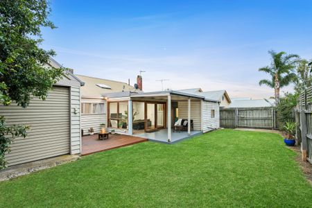 Refurbished Californian Bungalow - Versatile Floorplan - Photo 5