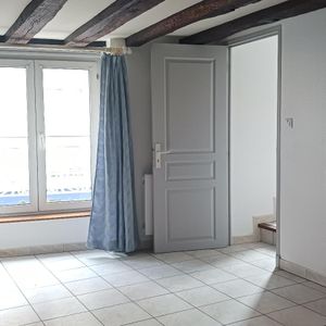 Location Appartement 2 pièces 39m² BLOIS 41000 - Photo 2