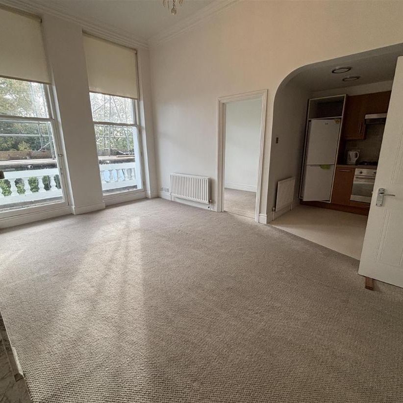 16 Marwick Terrace, St Leonards On Sea St. Leonards-On-Sea TN38 0RE - Photo 1