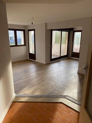 Location appartement 4 pièces 85.2 m² à Saint-Clair-du-Rhône (38370) 4 - Photo 1