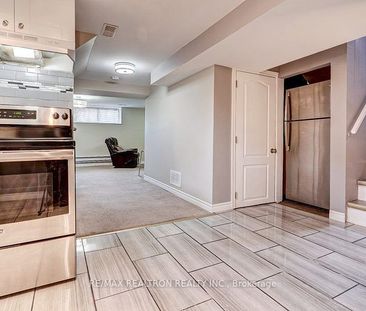 For Lease - 124 Thicketwood Drive Unit# Bsmnt, Toronto, Ontario - Photo 6