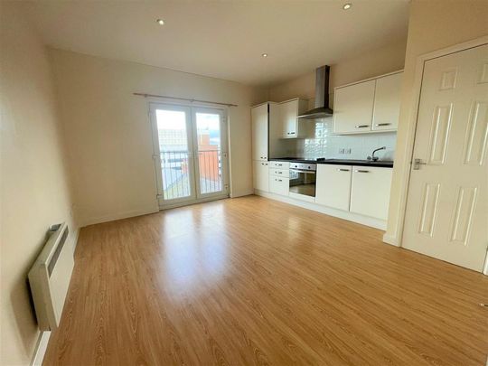 1 bedroom apartment to rent - Photo 1