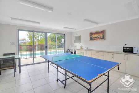 Location! Location! Location! - Photo 4