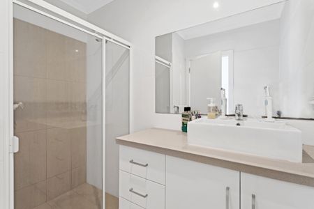 11/25 Ramsgate Ave, Christies Beach SA 5165 - Townhouse For Rent | Domain - Photo 5