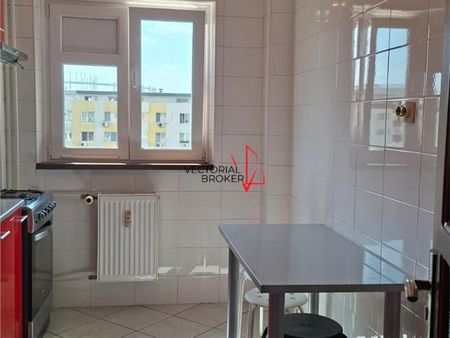 Basarabia - Diham 2 camere decomandate, 60mp, mobilat , utilat, bl.1983, - Photo 4
