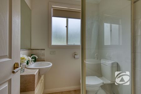 A LITTLE PIECE OF OLDE BERWICK CHARM - Photo 2