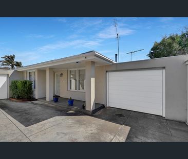 3/11 Royal Avenue, Sandringham, Vic 3191 - Photo 4