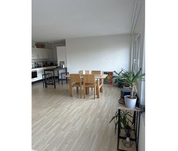 2.5 Zimmer, 70 m², 2. Stock - Photo 3