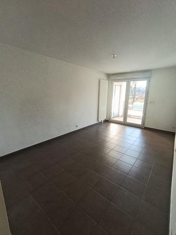 Location Appartement 2 pièces 39m² LA MOTTE SERVOLEX 73290 - Photo 2