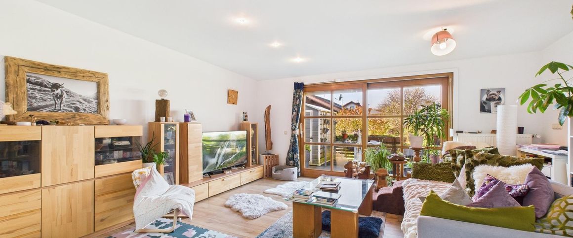 Maisonette mit eigenem Eingang & großer Terrasse – wie ein kleines Haus - Photo 1