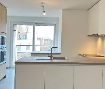 Appartement te huur in Veurne voor € 850 met 2 slaapkamers - Photo 3